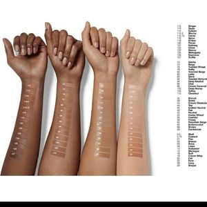 Clinique beyond perfection foundation plus concealer cn40 cream chamois (VF)